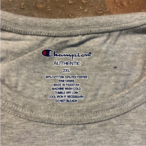 ❣️Champion Heather Gray Authentic Tee - Picture 2 of 3